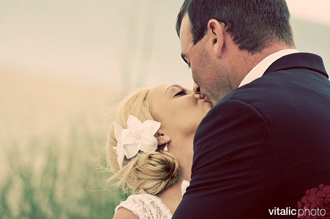 JJ_blog01 beach photography, beach wedding, bride and groom beach, Ft pierce wedding, Jensen Beach, Stuart, Jensen Beach Wedding, Ft pierce wedding
