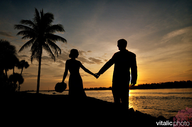 JJ_blog01 beach Mangrove Matties, mangrove mattie's fort pierce, mangrove mattie's wedding, fort pierce mangrove mattie's, beach wedding, bride and groom beach, Ft pierce wedding, wedding party, Jensen Beach, Stuart, Jensen Beach Wedding, Ft pierce wedding