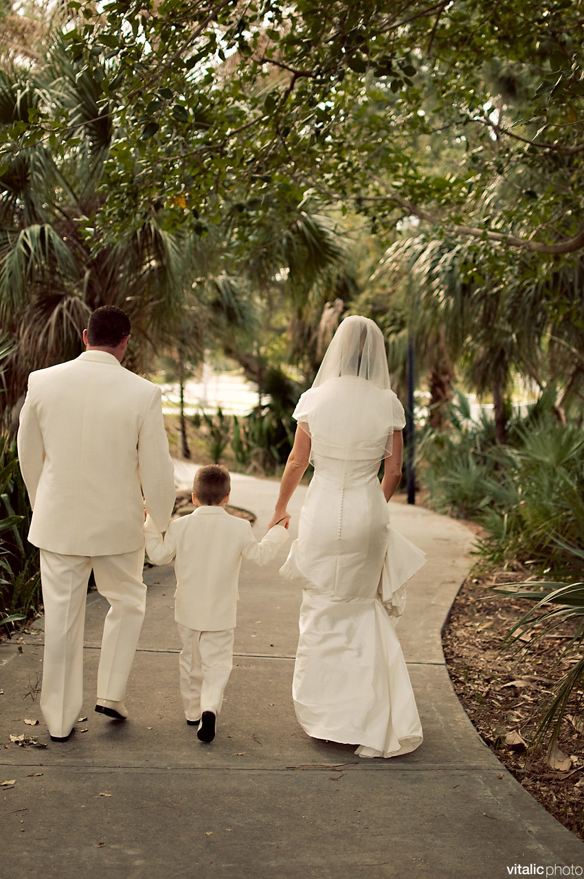 mansion at tuckahoe, tuckahoe, wedding, tuckahoe wedding, jensen beach, indian riverside park, wedding photography, journalistic, treasure coast, vero beach, sebastian, vitalic photo