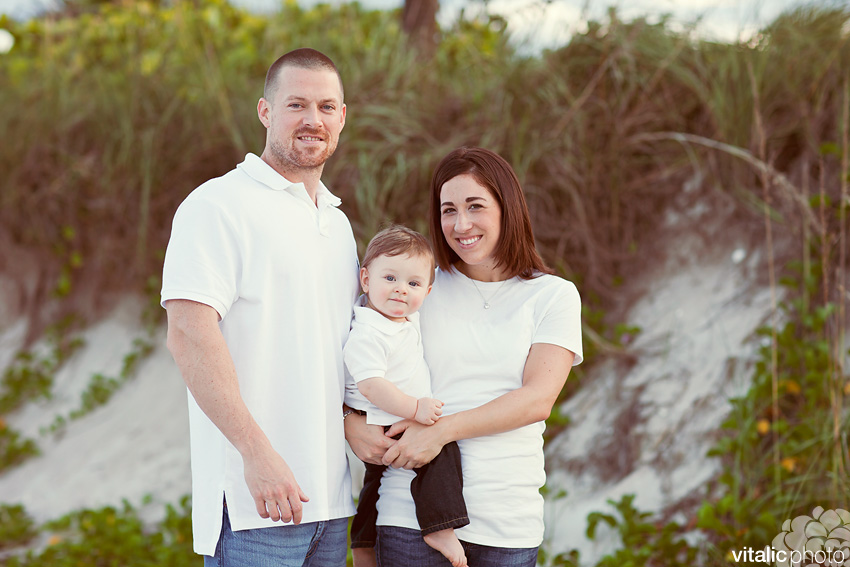 vero beach photographer, family portraits, sebastian photographer, treasure coast, family beach photos, child photography, vitalic photo