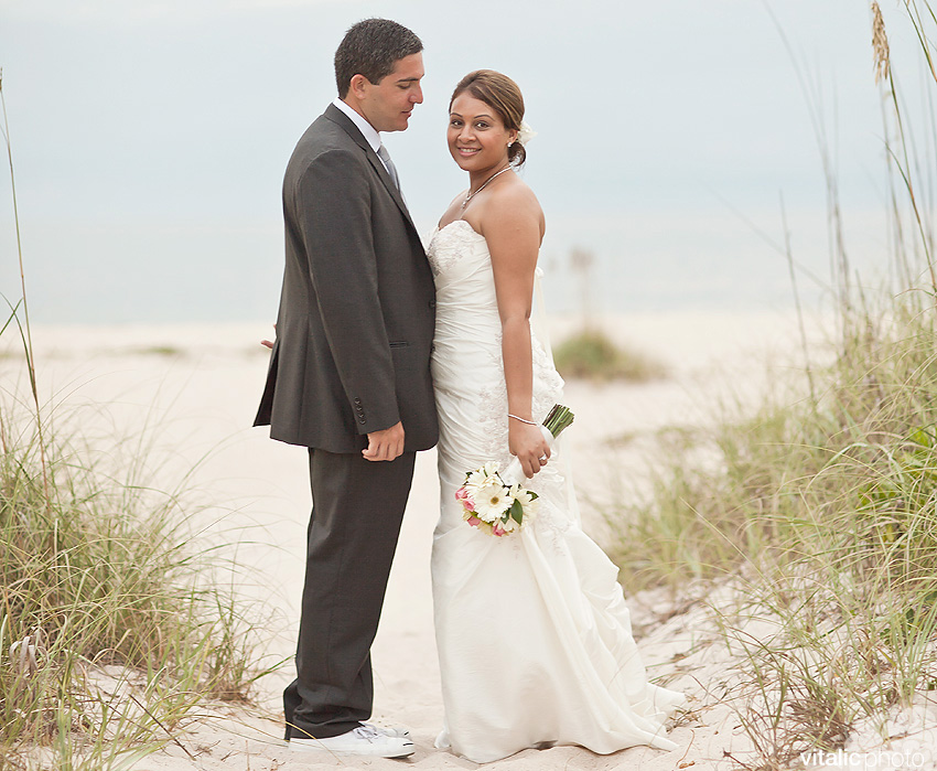 caribbean court hotel, vero beach wedding, wedding photographer, beach wedding, boutique hotel, vitalic photo, sebastian, treasure coast