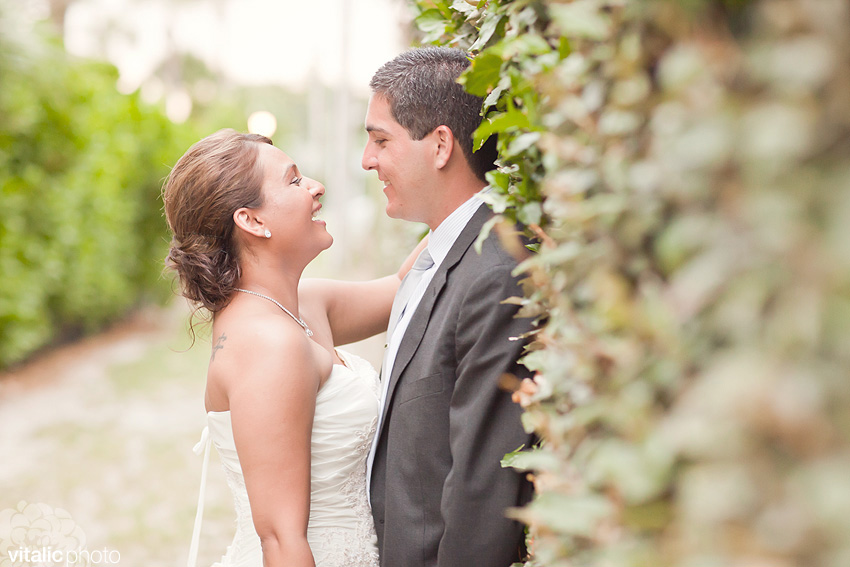 caribbean court hotel, vero beach wedding, wedding photographer, beach wedding, boutique hotel, vitalic photo, sebastian, treasure coast