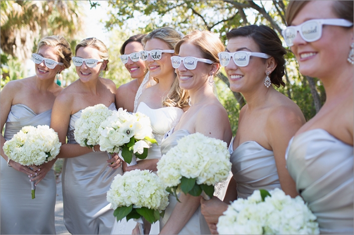bridesmaid cute sunglasses